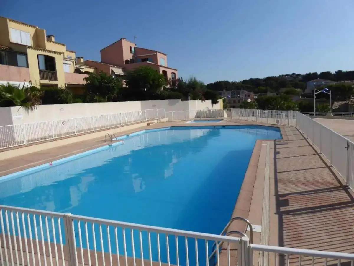 Apartment T2 Sausset Proche De La Mer